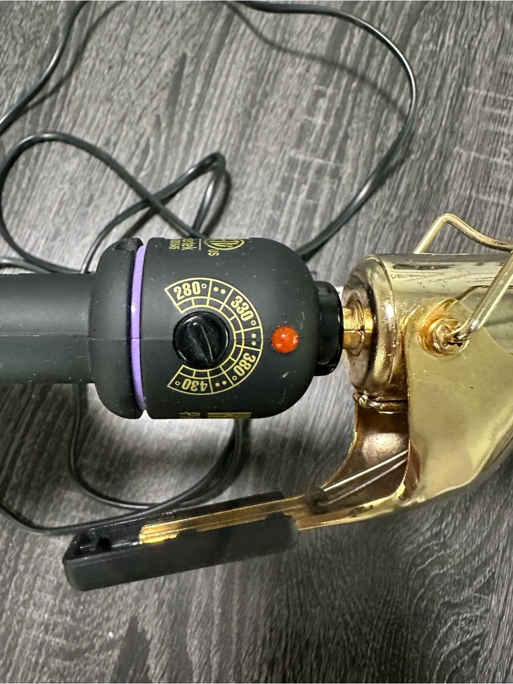 Hot Tools 24k Gold Extended Barrel Curling Iron